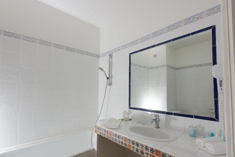 Hotel Belesso Fontvieille Ngoại thất bức ảnh